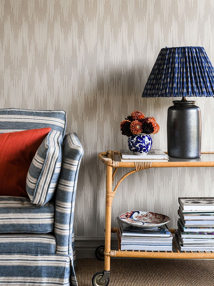 Beige - Ikat