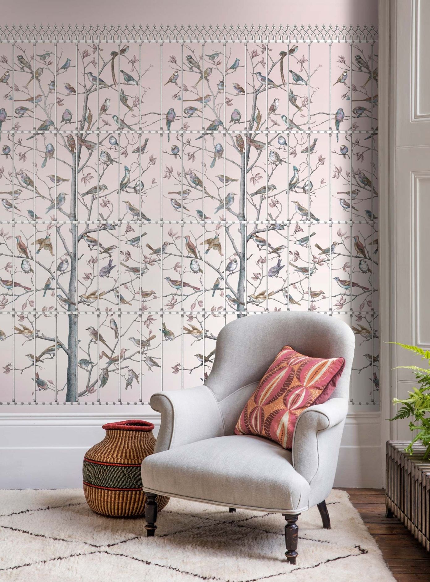 Pink - Uccelli Panel Mural