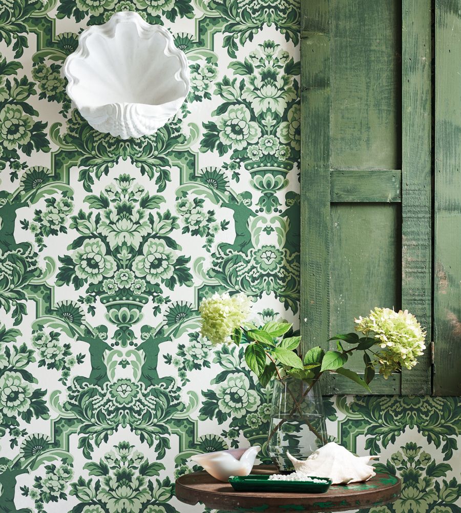 Green - Lola